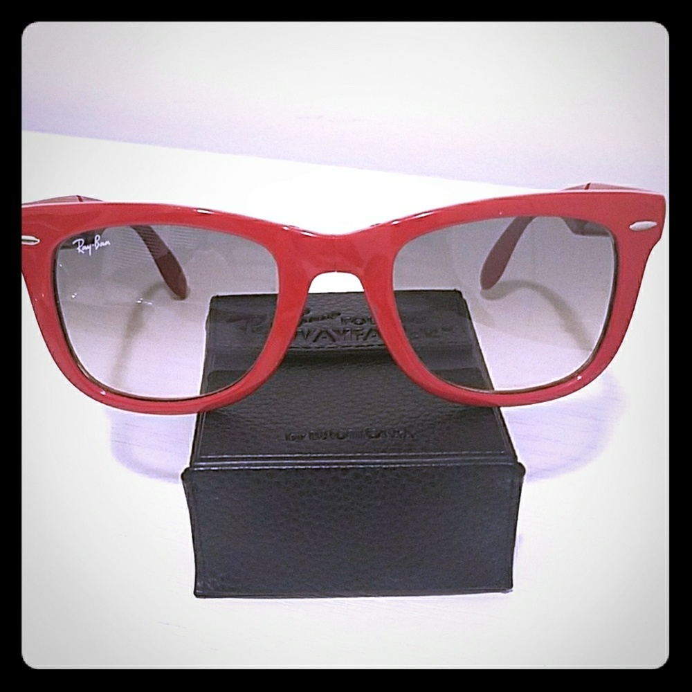Ray Ban Red Folding Wayfarer